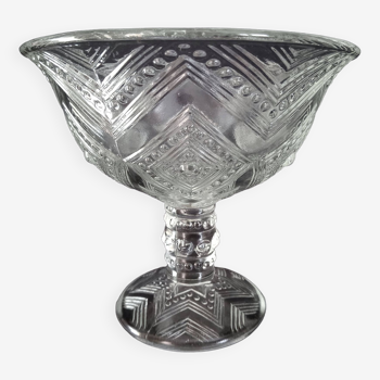 Candy box on foot in cut crystal with Art Deco geometric patterns