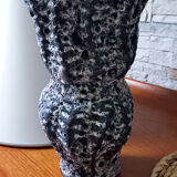Black and white speckled ceramic vase signed Annette ROUX.