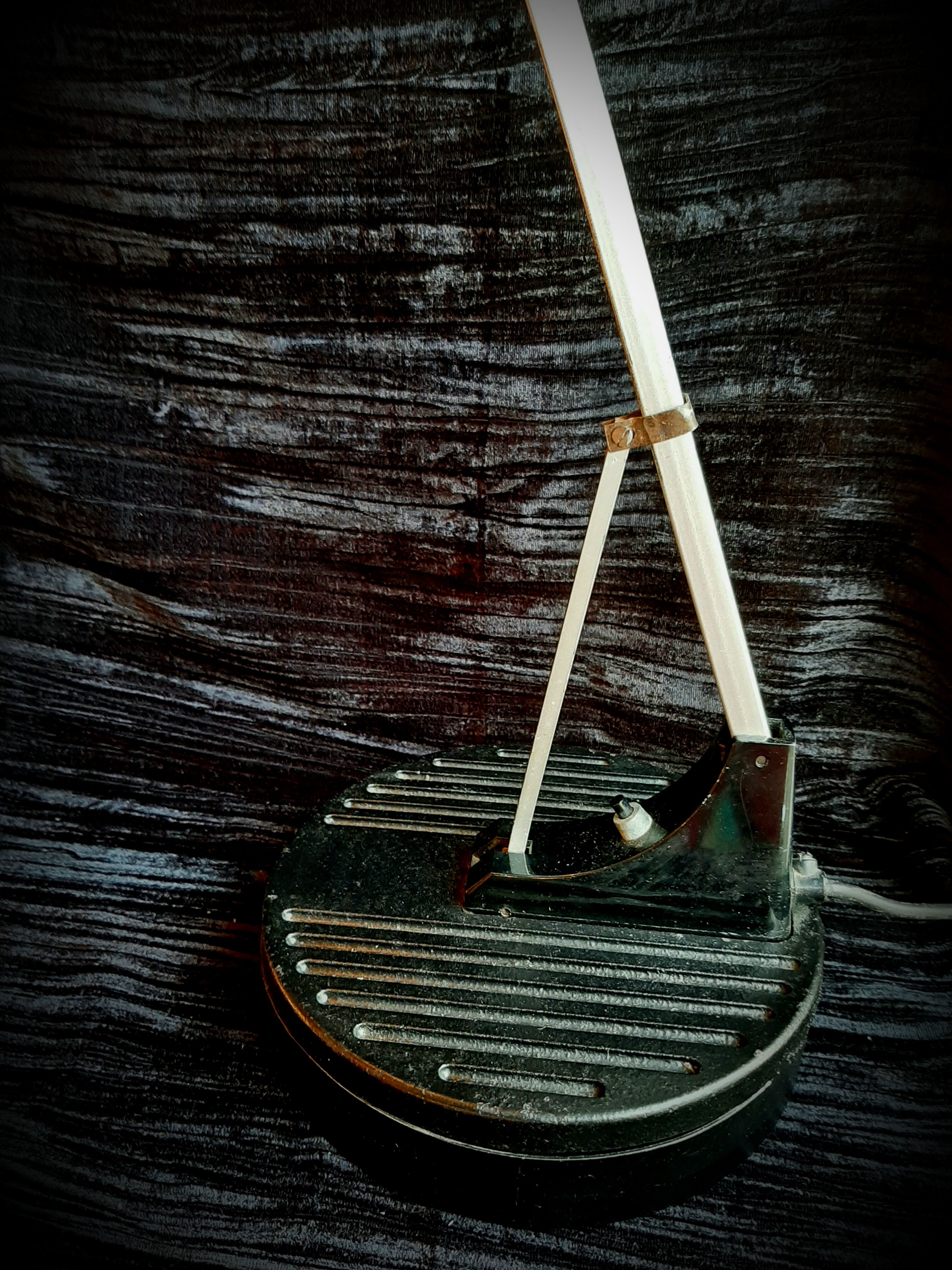 Red and black WL1 Anglepoise desk lamp. George Carwardine and Kenneth Grange, 1960.