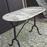 Oval bistro table