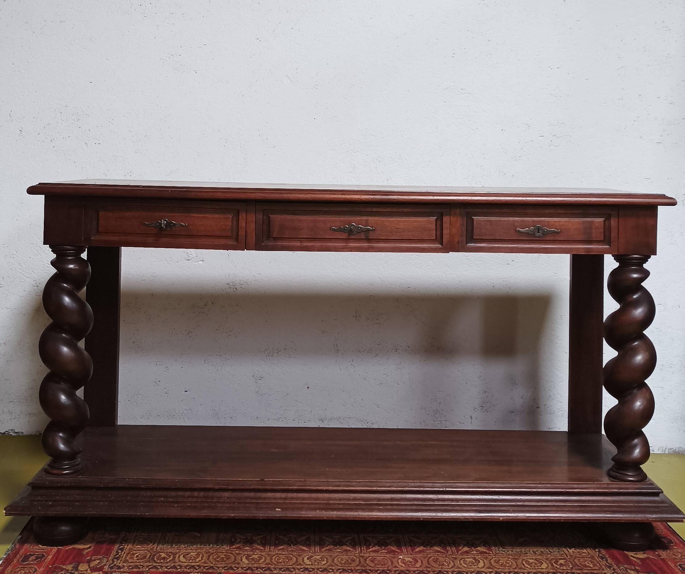 Louis XIII console in walnut