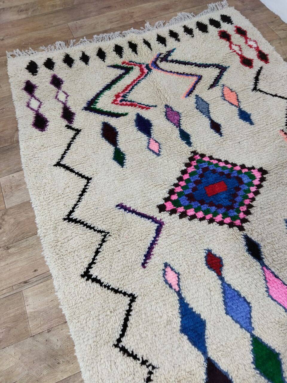 Handmade wool Berber rug 236x152cm