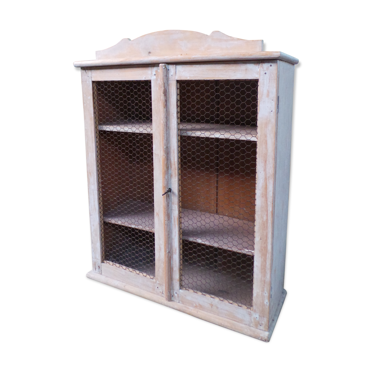 Screened medicine cabinet