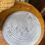 Ceramic serving dish