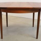 Round G-Plan vintage dining table extendable 'Prestwich'