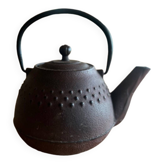 Japanese cast iron teapot 1 liter