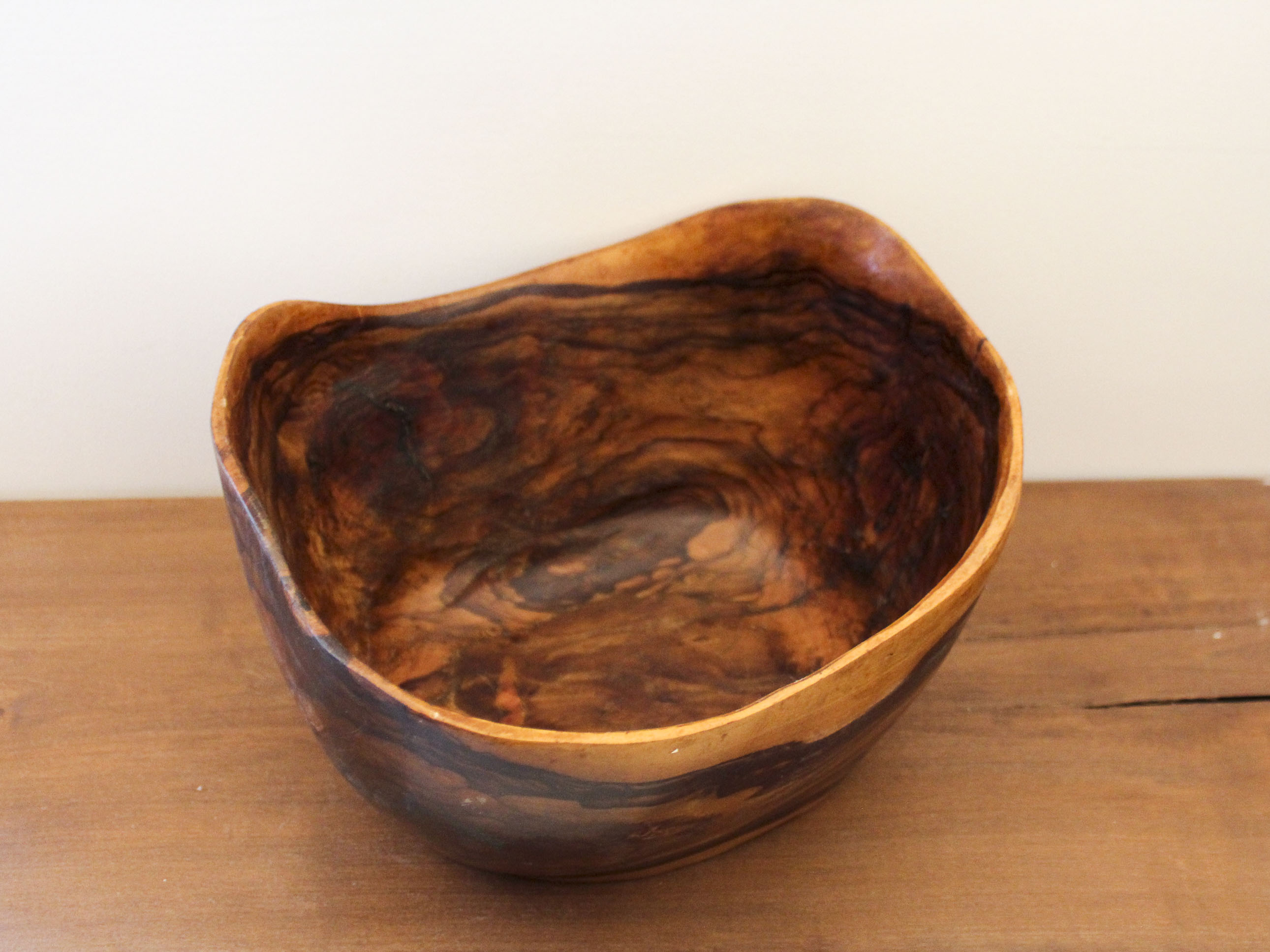 Saladier vintage en bois d'olivier Saint Paul