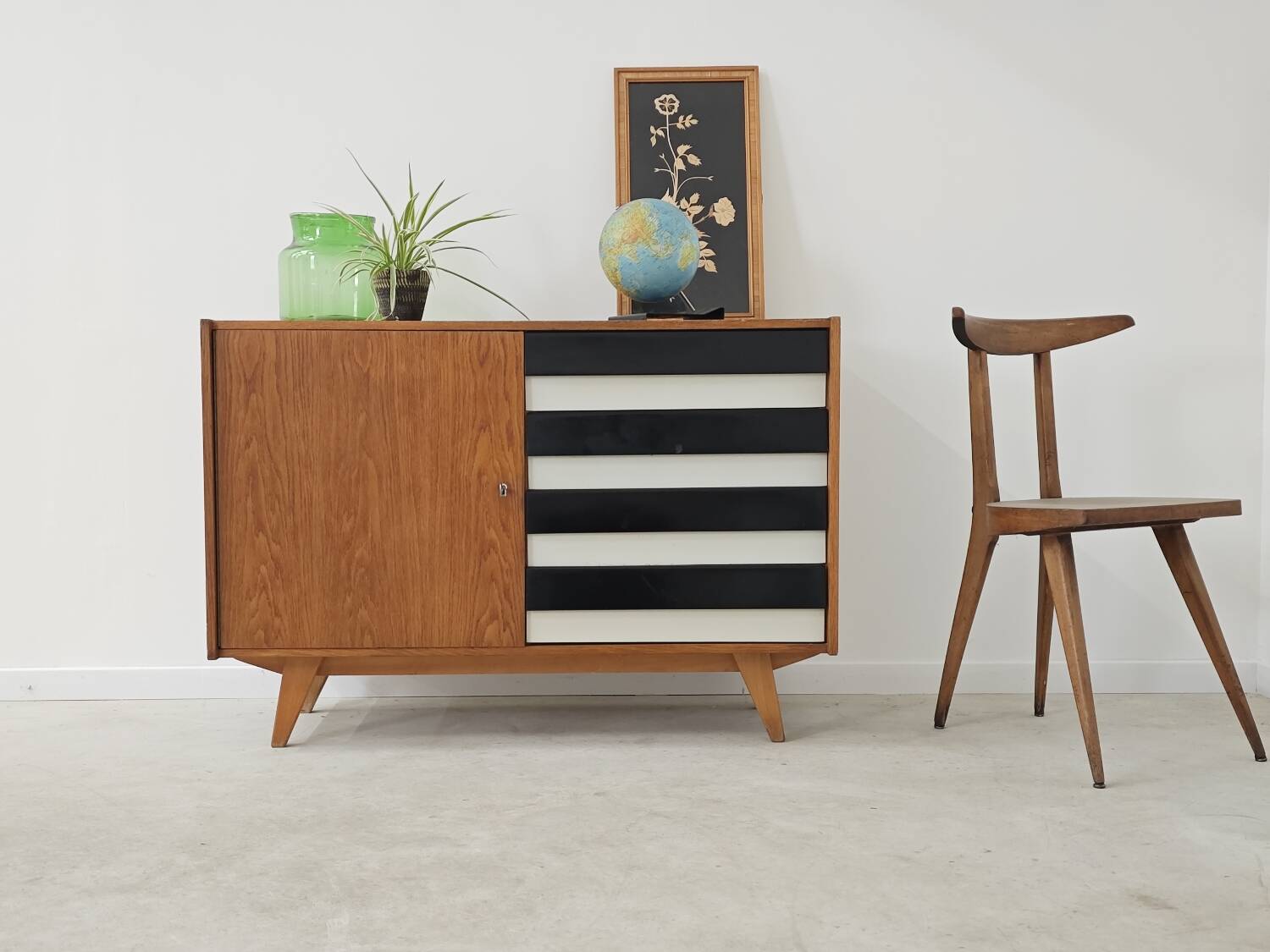 U-458 Sideboard Cabinet by Jiri Jiroutek for Interier Praha black and white 1960