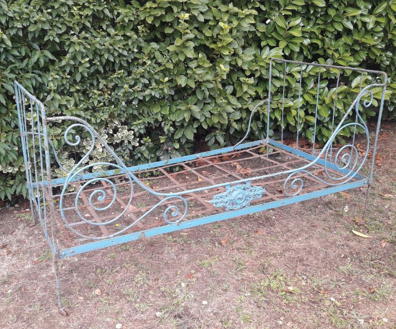 Folding iron bed XIX°
