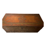 Zanzibar Chest
