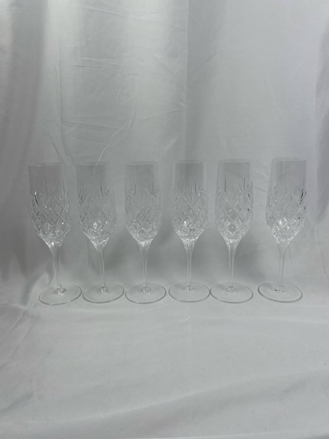 Set of 6 Royal Doulton Crystal Champagne Flutes