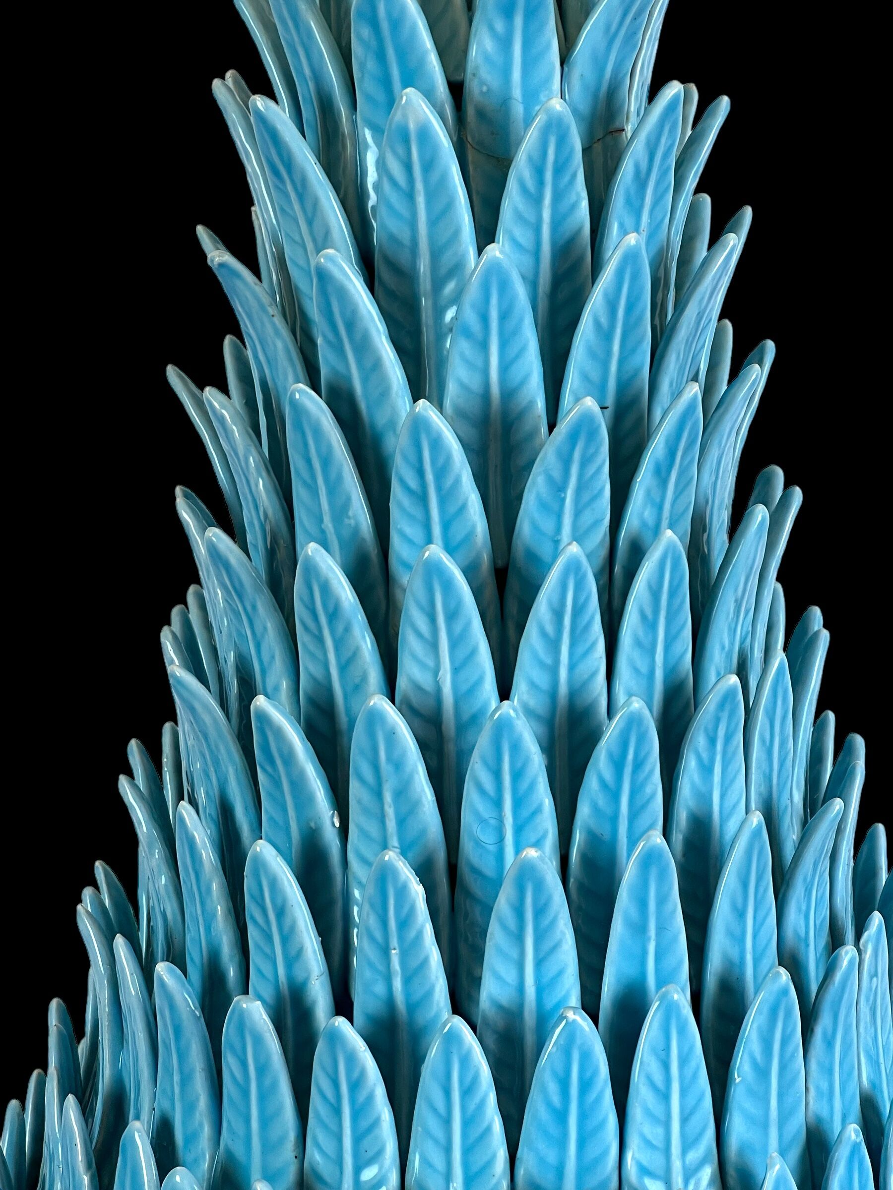 1.05 m pineapple lamp in turquoise ceramic on a gilded wooden base from the 1950s