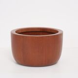 Scandinavian teak bowl by Richard Nissen Denmark