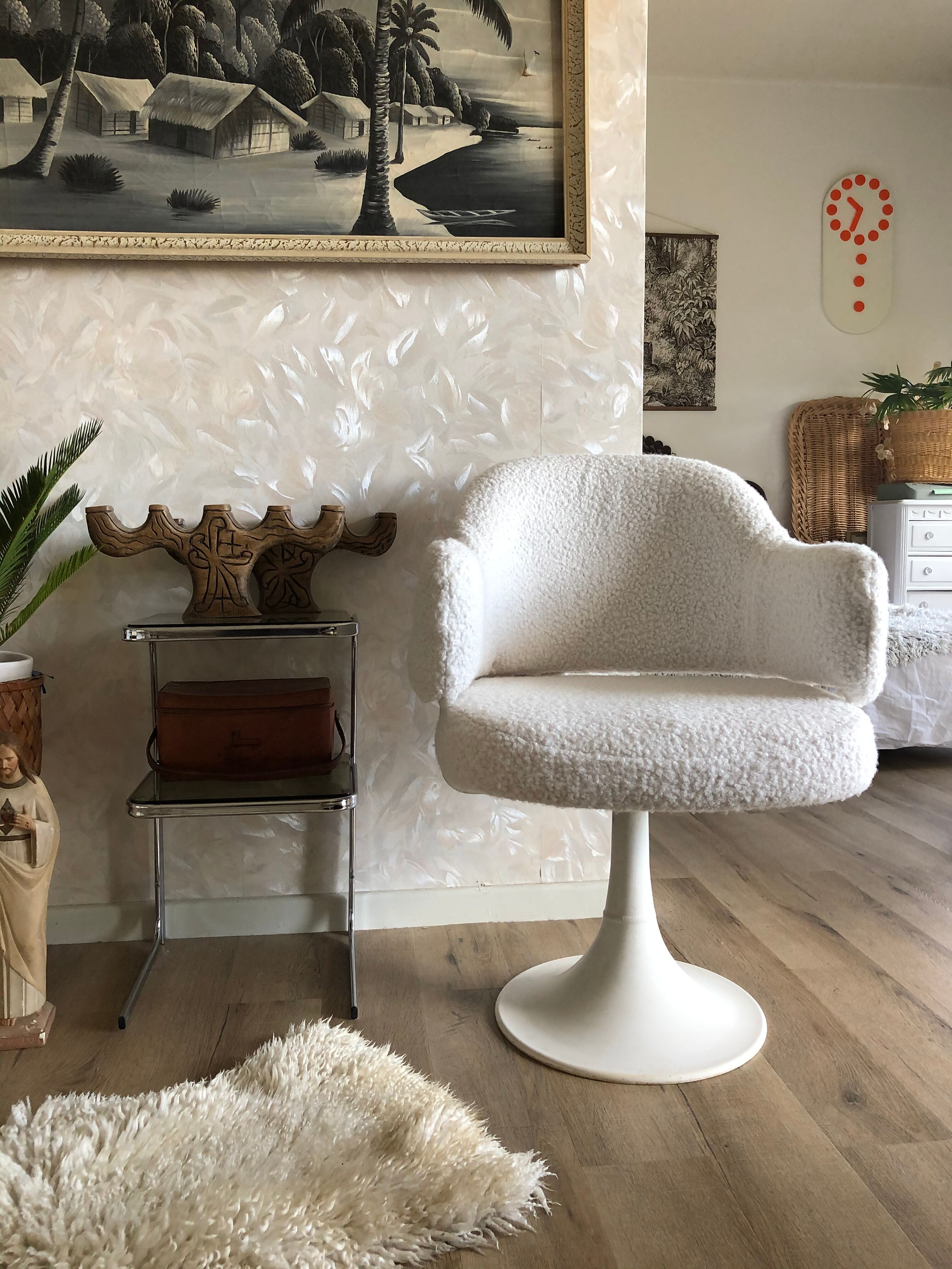 Chair 1970s tulip foot