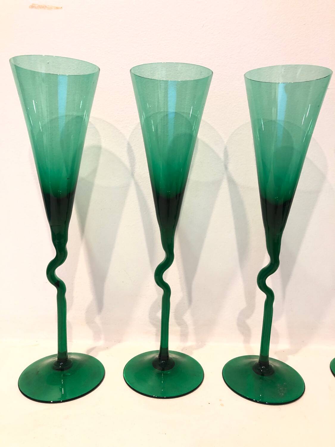 6 Memphis champagne flutes, 1980