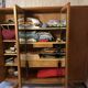Armoire vintage pieds compas