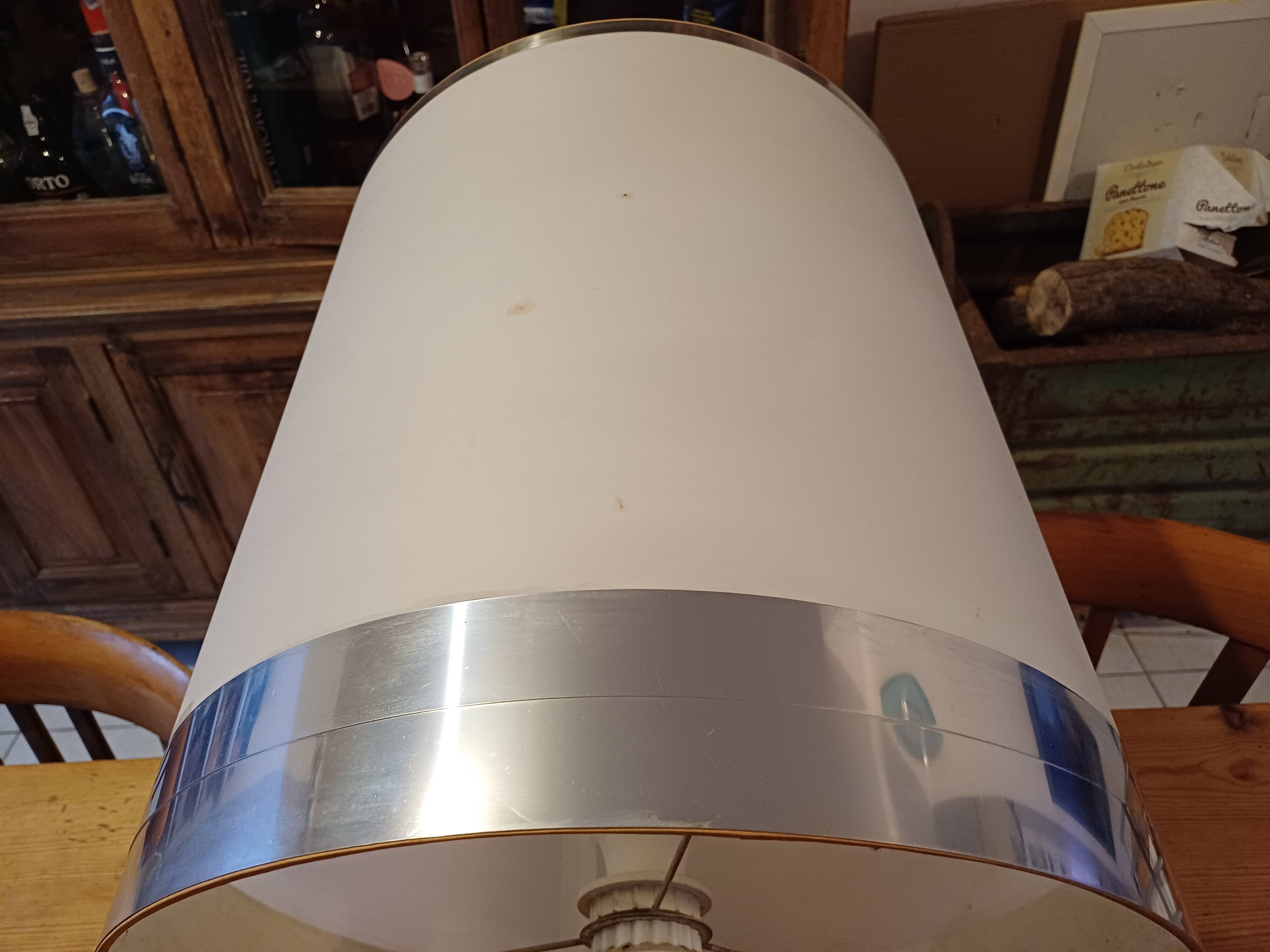 Vintage 1970s White Opaline Lamp