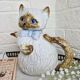 Vintage Japanese teapot in the shape of a ceramic cat