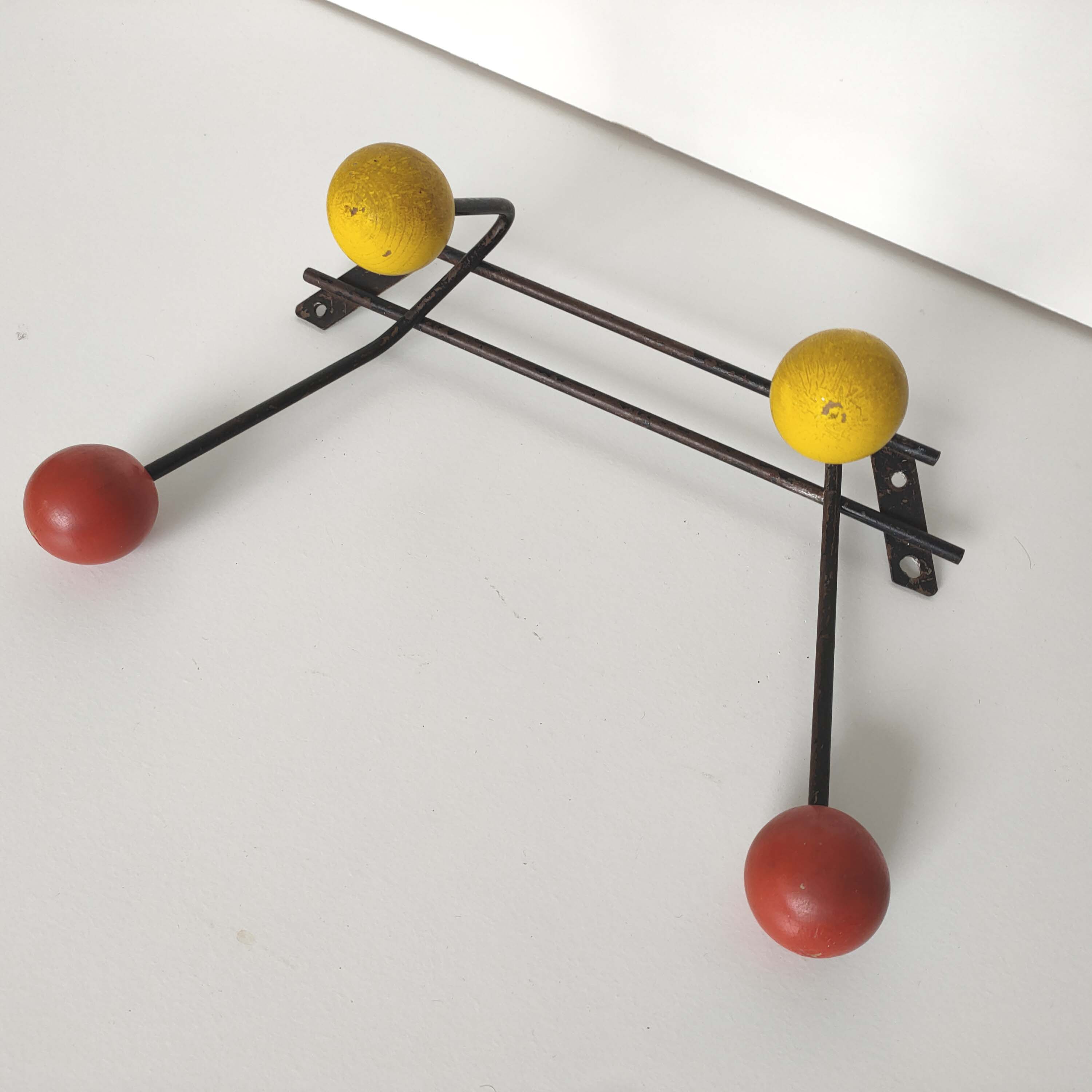 Coat rack 4 patères balls colors 1950