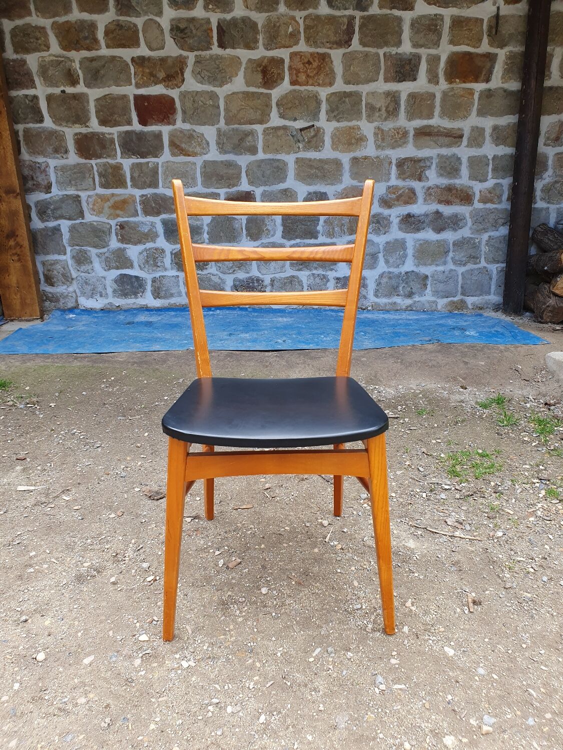 Set of 6 teak chairs and imitation black leather an 60 scandinavian design