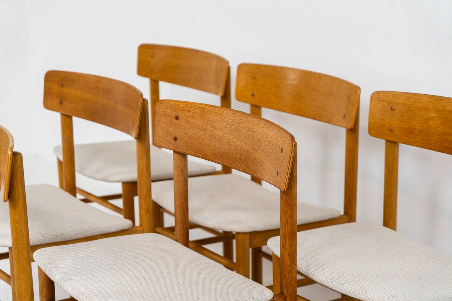 6x Farstrup Model 250 chairs