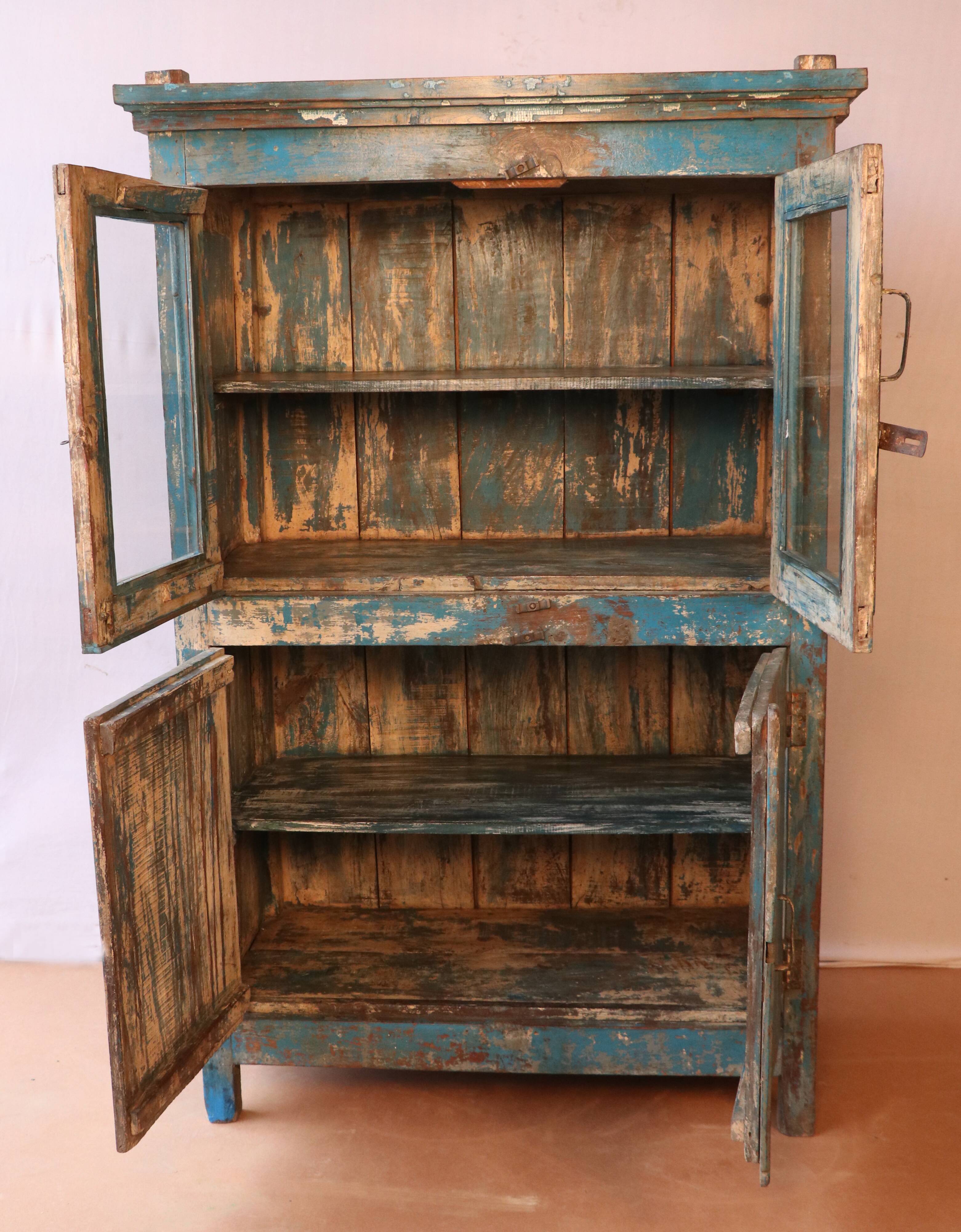 Old Burmese teak vessel Blue-ecru patina