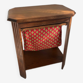 Art deco sewing worker / console