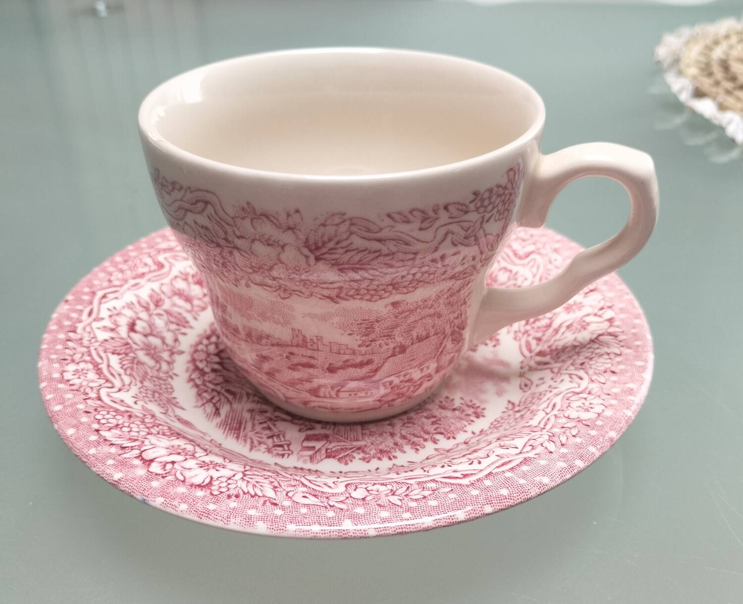 English teacups