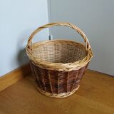 Two-tone wicker basket