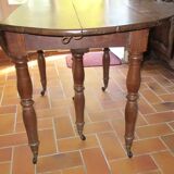 Table ronde ancienne, 6 pieds Jacob, 3 allonges