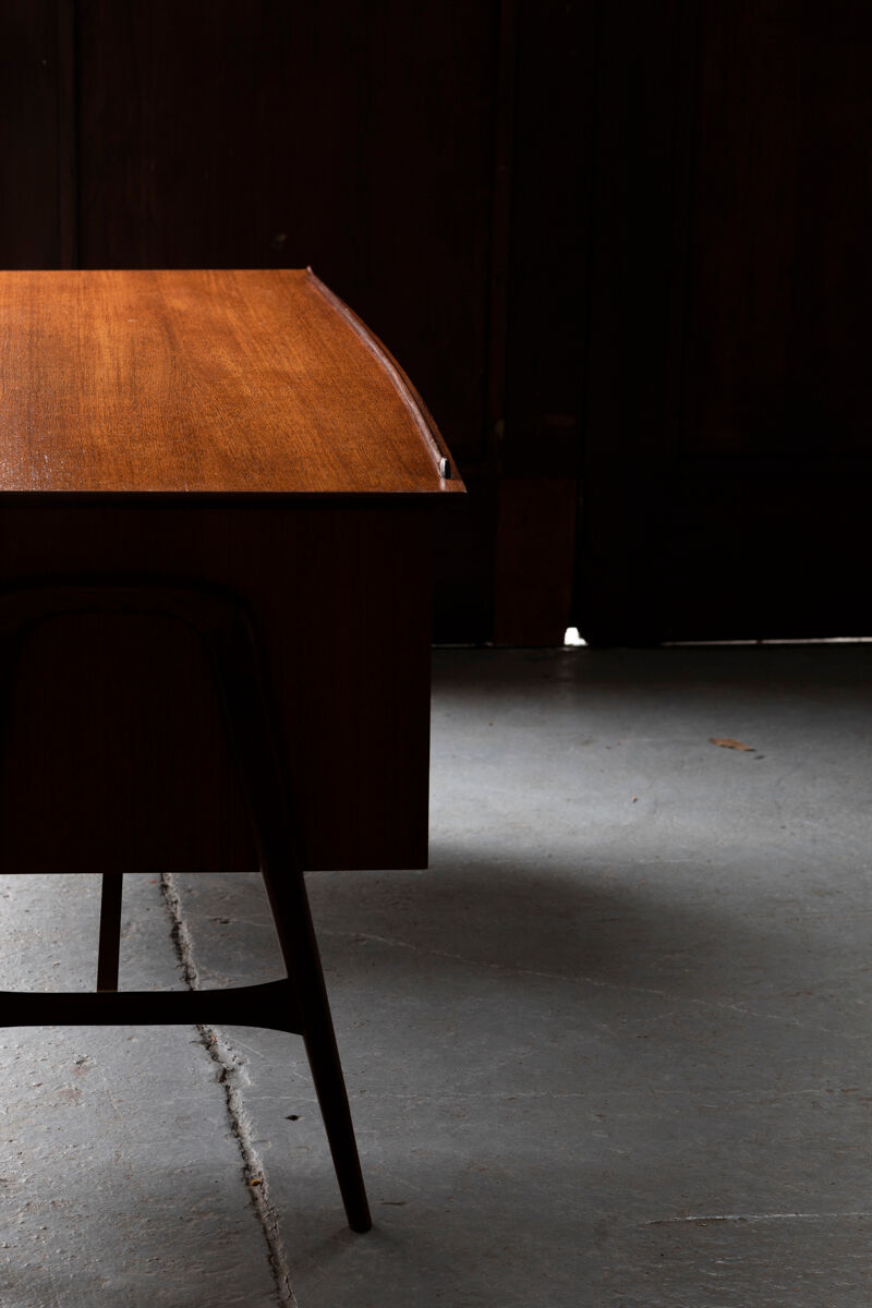 Bureau de Louis Van Teeffelen pour Wébé design hollandais, années 1950