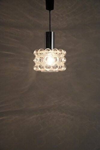 Suspension en verre par Helena Tynell