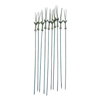 10 brutalist antelope skewers