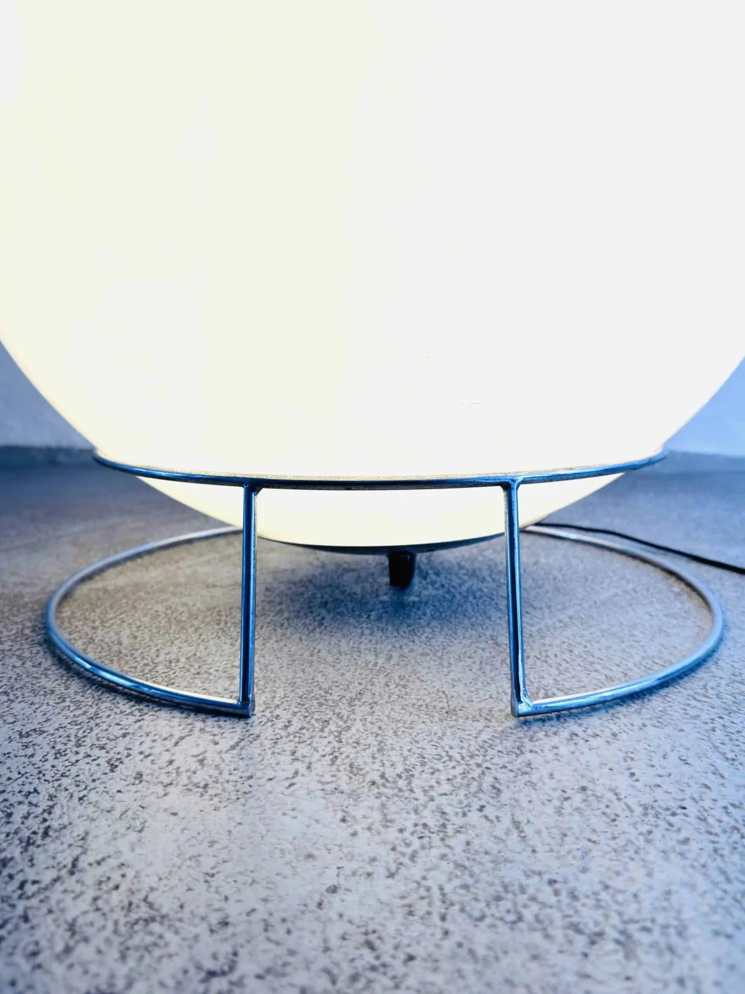 D-2057 Saturn Floor Lamp By Raak Amsterdam, The Netherlands, 1971