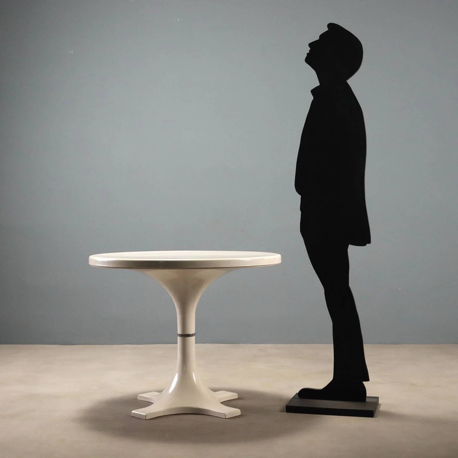 Table Kartell des années 1960