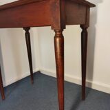 Desktop foot spindles