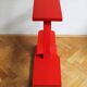 Jardinière moderniste rouge