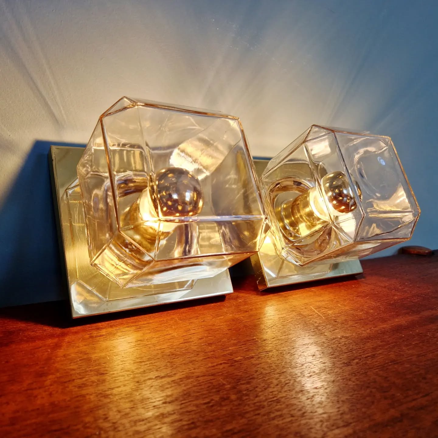 Pair of wall sconces in glass and brass, Limburg, 1970
