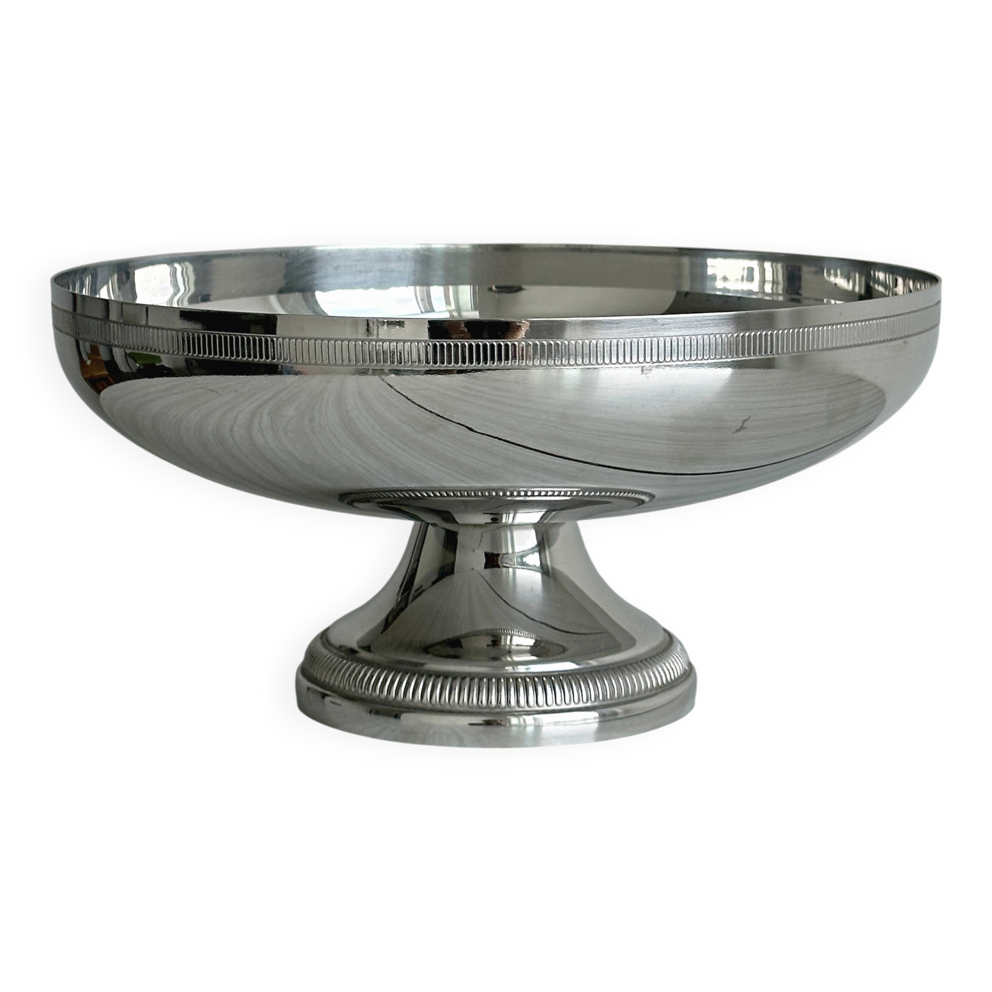 Coupe sur pied en métal inox argenté