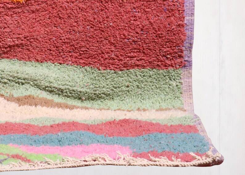 Traditional handcrafted Berber rug, size 140 x 260 cm