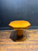 Table d’appoint design – Hugues Chevalier – Bois massif et élégance