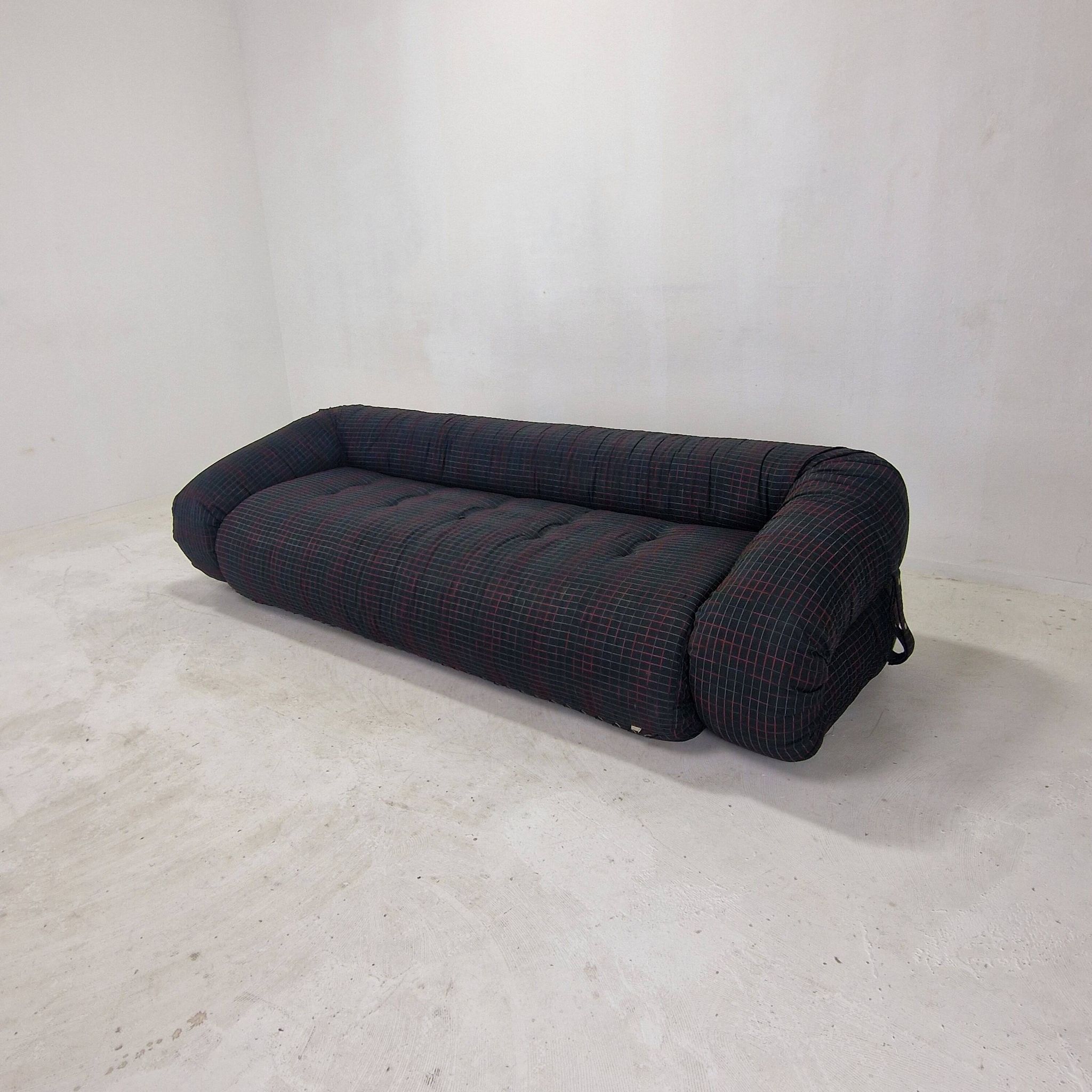 Anfibio 3-Seater Sofa Bed by Alessandro Becchi for Giovannetti, 1970's