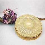 Round wicker tray