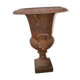 Cast iron media vases