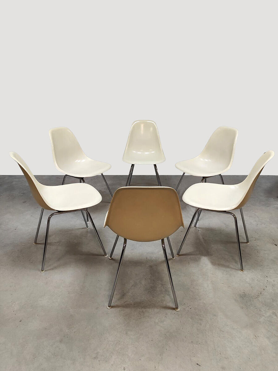 Vintage Herman Miller Fiberglass DSX dining chairs Charles & Ray Eames
