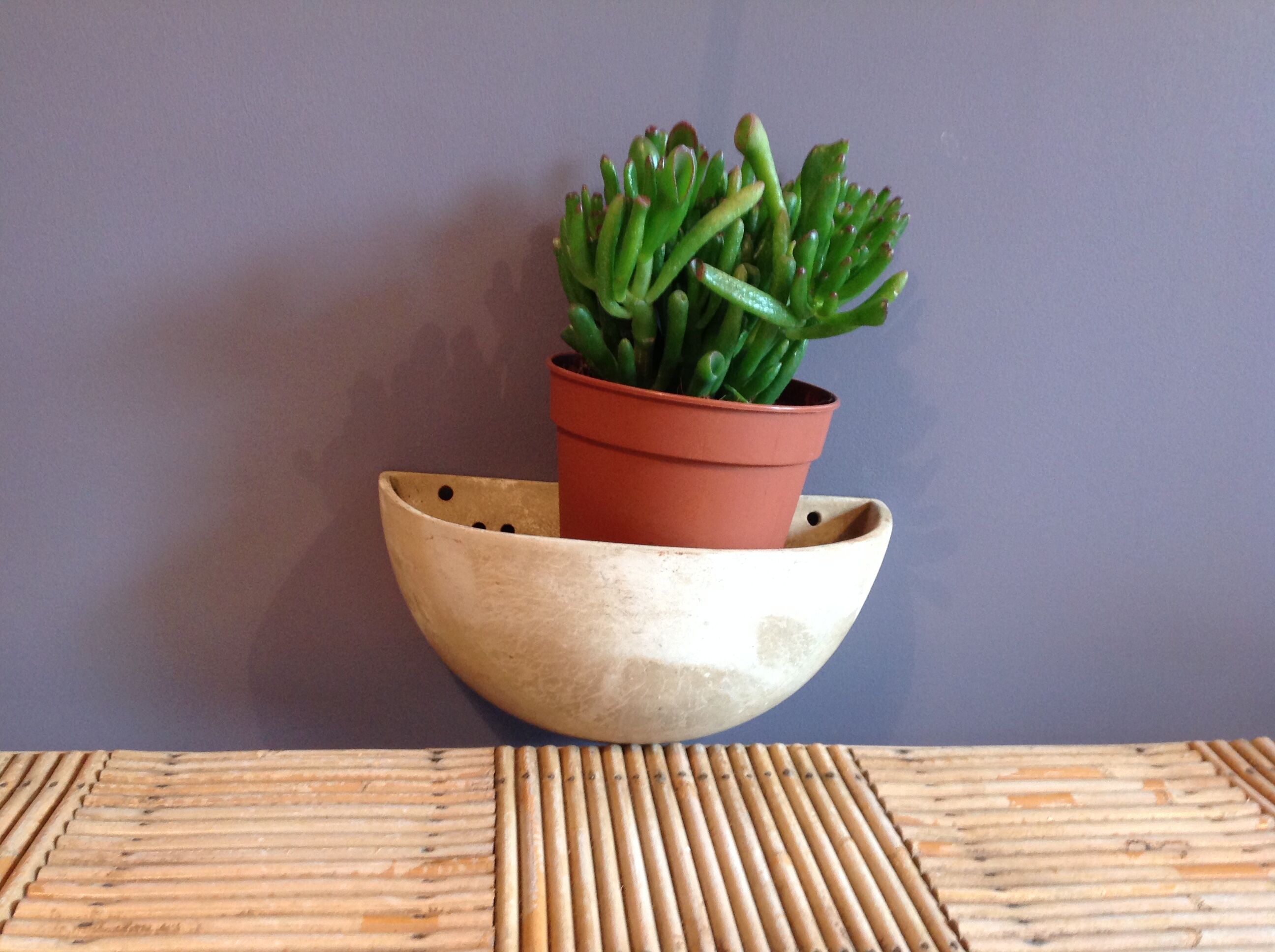 Pottery plant holder