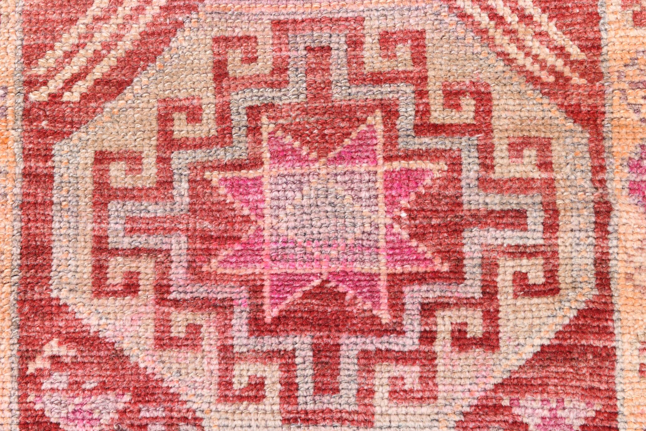 Red & Pink Super Soft Vintage Runner Rug, 91x346Cm