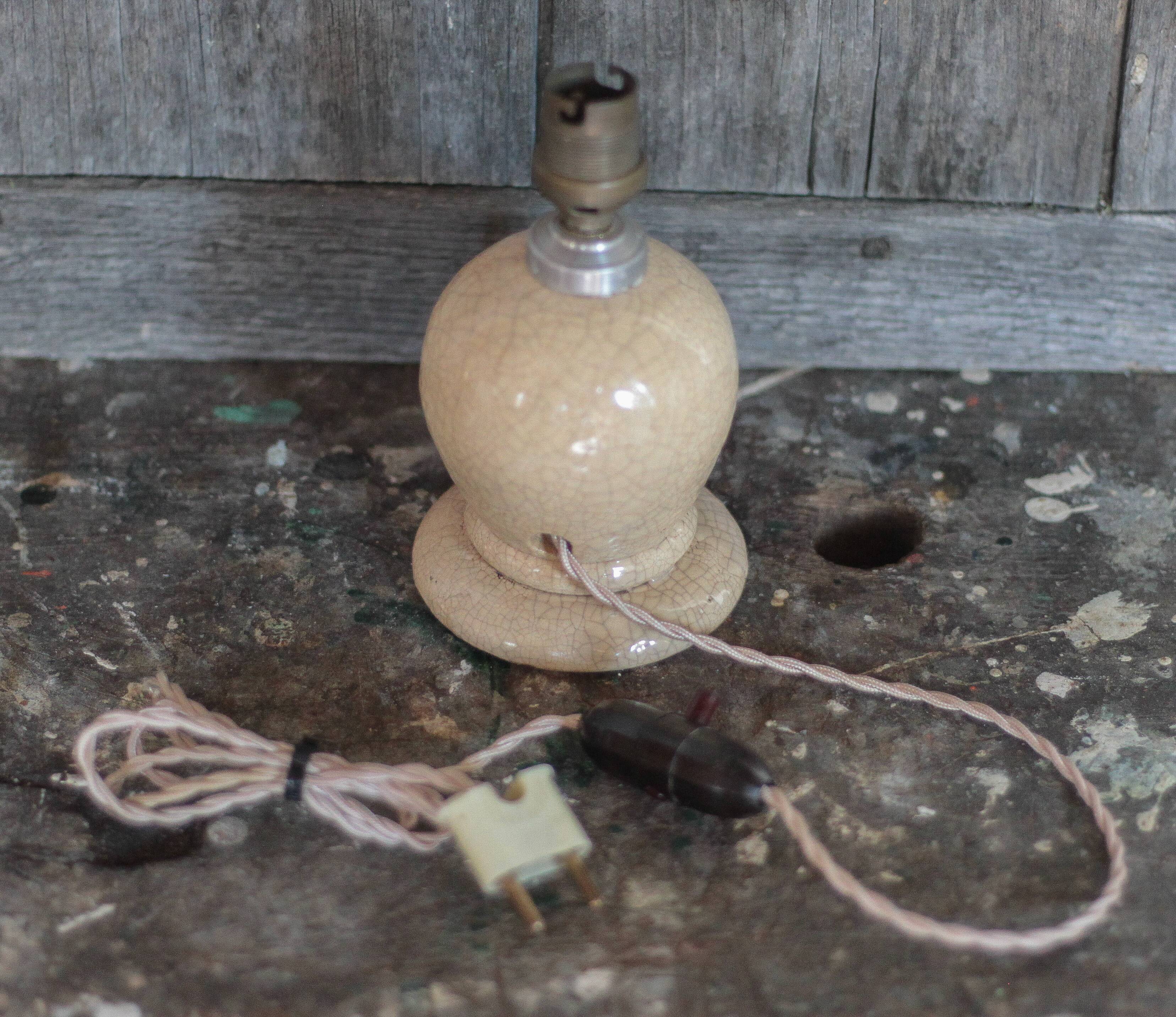 Cracked ceramic Art Deco lamp, table lamp, bedside lamp.