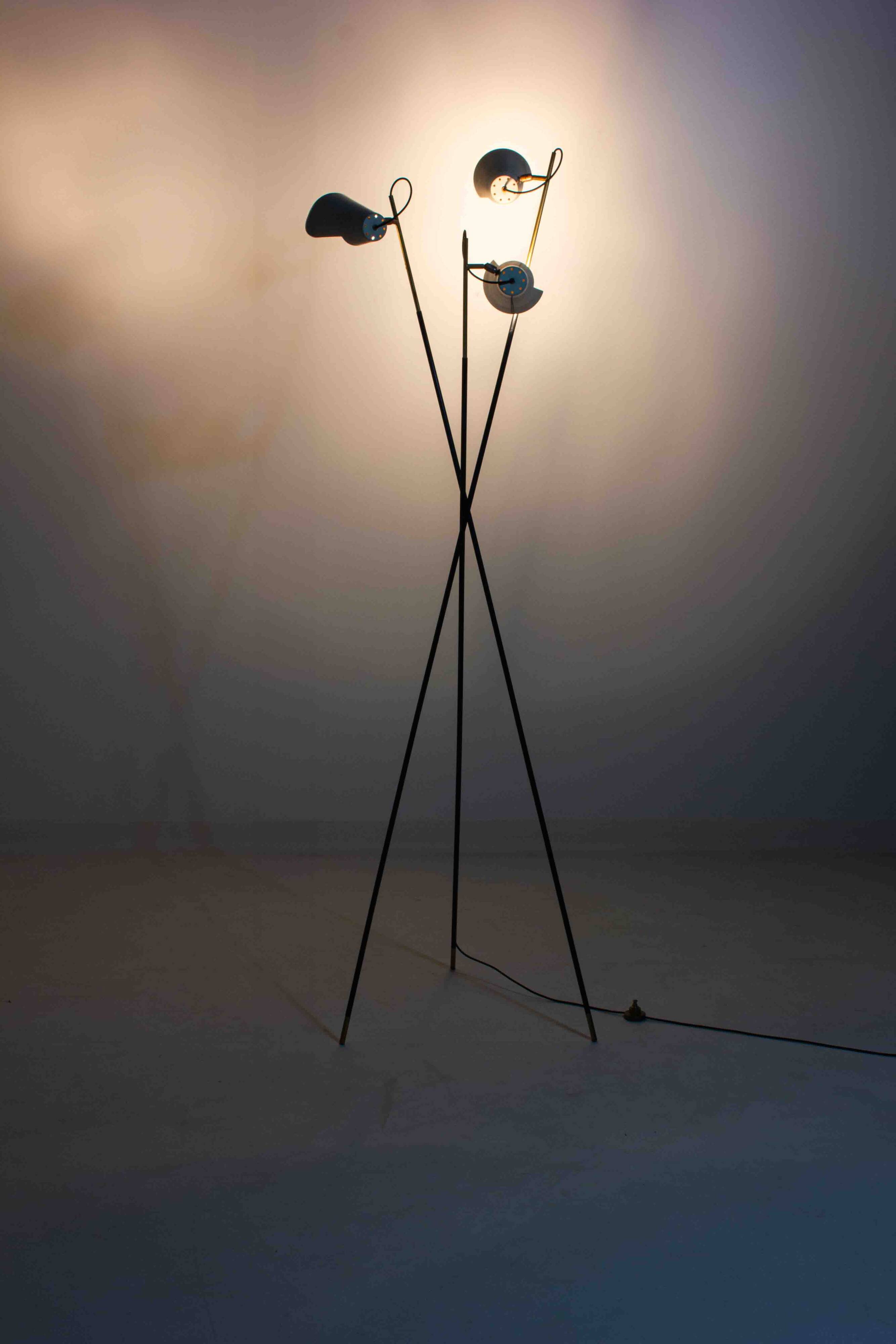 Unique tripod floor lamp by Stilnovo with white shades, Italy 1960s