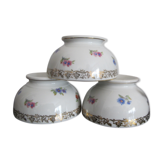 Set of 3 porcelain bowls